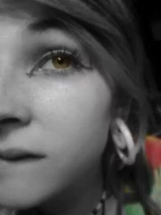 azelda22's profile picture. 