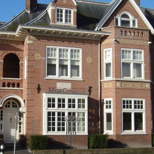MediConsult_NL's profile picture. Esthetisch Plastische Chirurgie en injectables. Botox, Restylane, rimpelbehandeling, borstvergroting, ooglidcorrectie toonaangevend in NL.