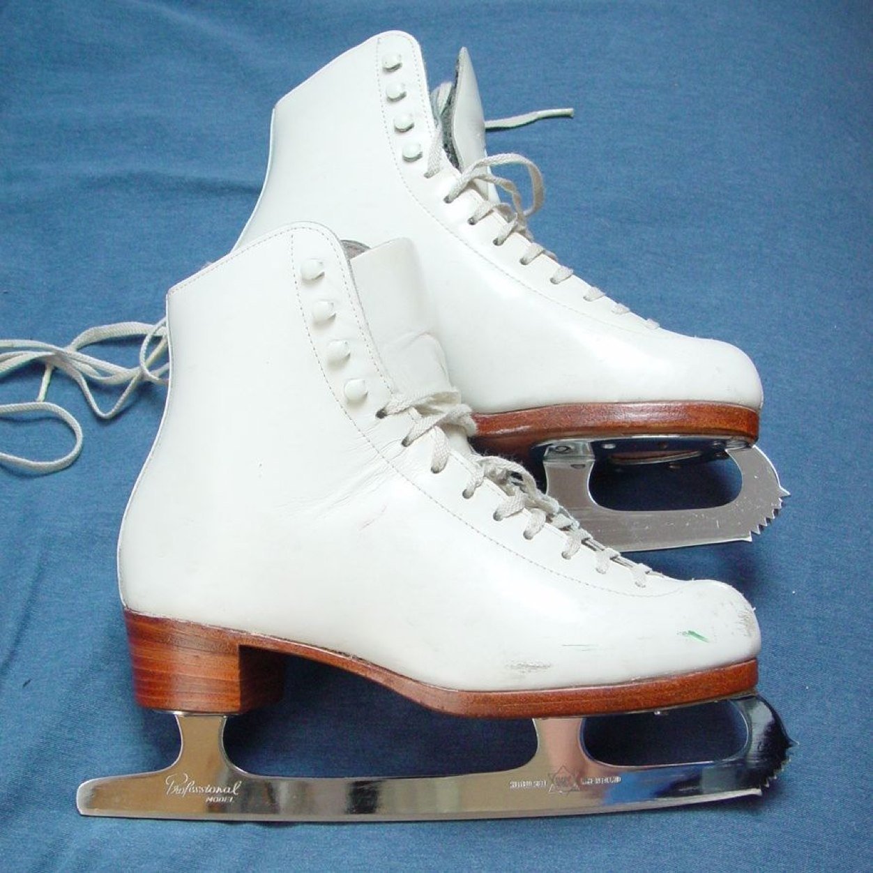 Chin up lovely, and skate on!