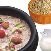 Shanti Foods is one of the reputed manufacturer of Breakfast Cereal Product. We are manufacturer of White Oats (Rolled Oats), Choco Flakes and Rice Crispy etc.