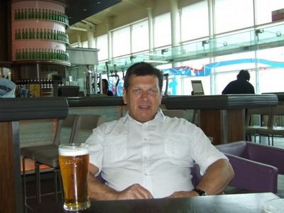 DenStuart's profile picture. 