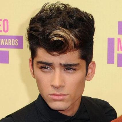 5SOS1D_Luke's profile picture. 