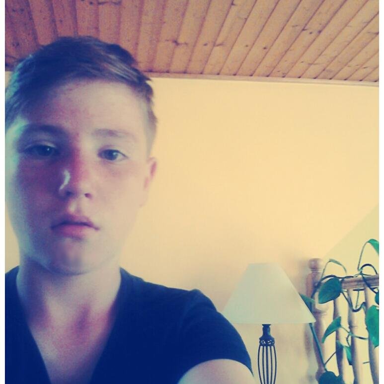 Engem Kerestel? Itt Vagyok!!! :)