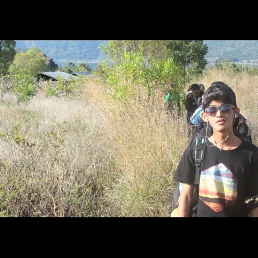 Aku adalah km,.km adalah aku =))