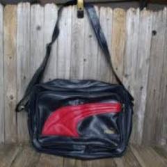 BagsPosting's profile picture. 