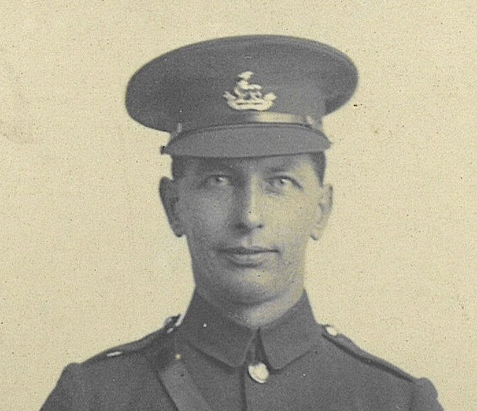 The WW1 diaries of RSM George Beck, 100 years from when he wrote them during campaigns on the Western Front. The diaries are held by @DorsetArchives