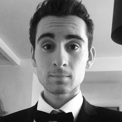 Raconter 18 ans en 160 caractères va être un peu dur. 
Instagram: charlesvallet
Snapchat: charles2106