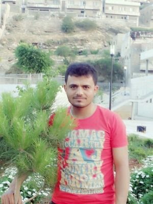 fhufgar's profile picture. 