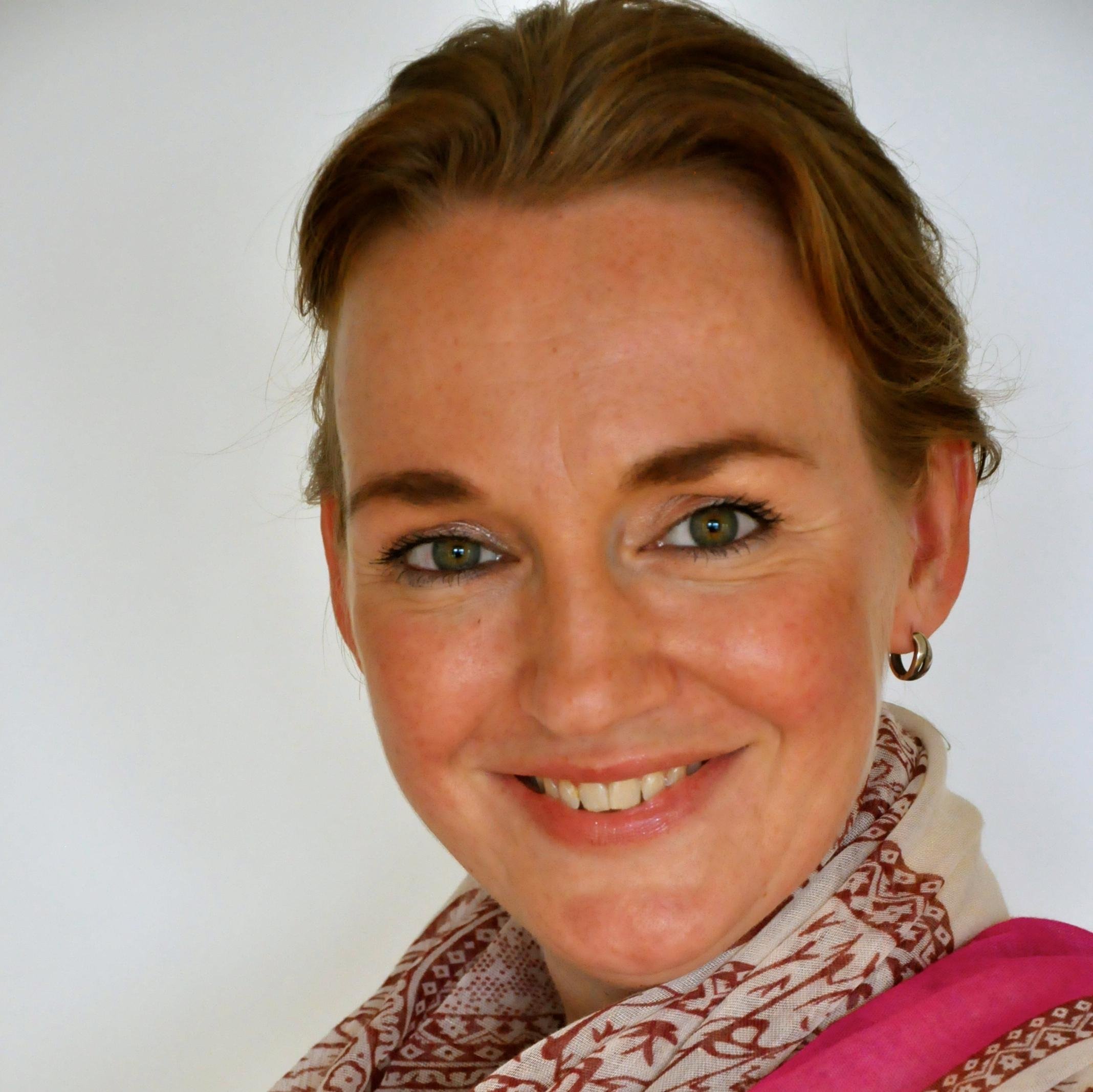 HR Advisor | RPM | Social Media | Friends | Apple | Muziek
