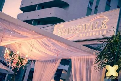 The Boardwalk offers casual beachside dining in contemporary surroundings. Enjoy breakfast and homemade cakes to fresh pizzas and traditional afternoon tea.