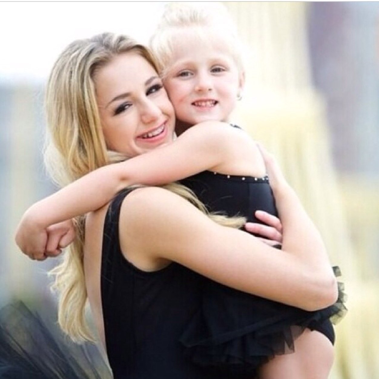 Chloe ford twitter #7