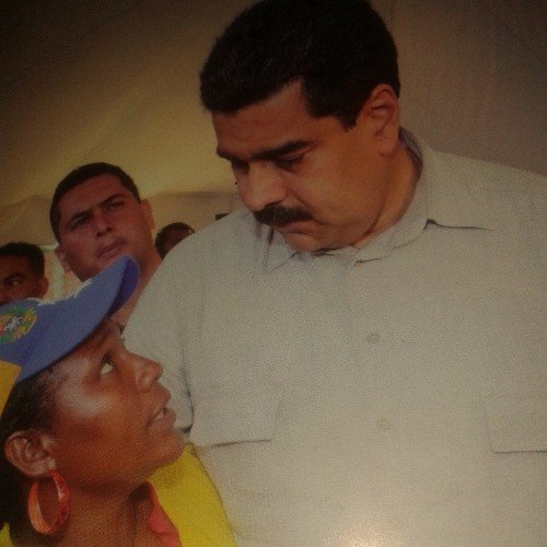 Guerrera luchadora chavista y Madurista para ayudar al necesitado comuna fundo coropo comandante supremo