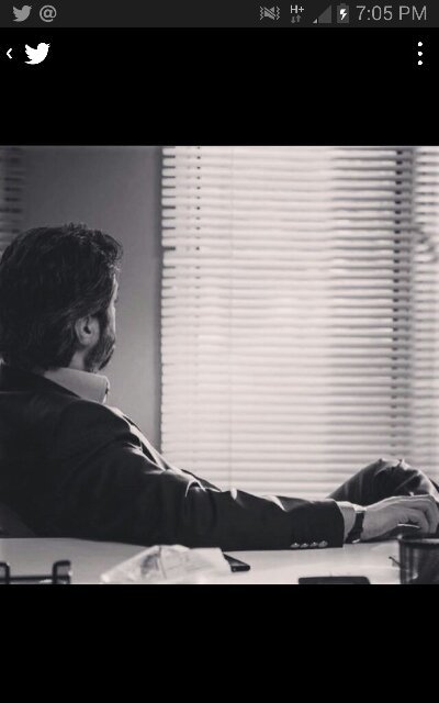 ‏آشتقت آعاتب فيك قطع آلمواصل ‏‏‏‏}‏