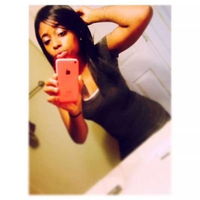 miachavez42's profile picture. Mia 20 years old  Mma fighter/ Boxer