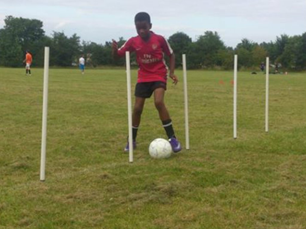 Arsenal supporter, under 14 player for @AGPFC.  Irish-born Nigerian.
