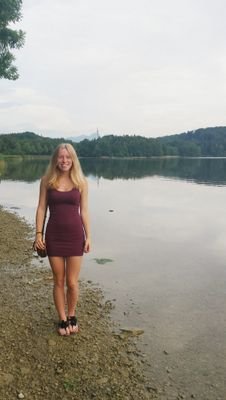 EsmeeGB_'s profile picture. la vie est belle