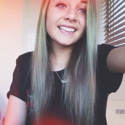 Instagram @rachelmcaulay.x
