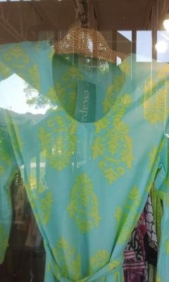 aimee_row's profile picture. 