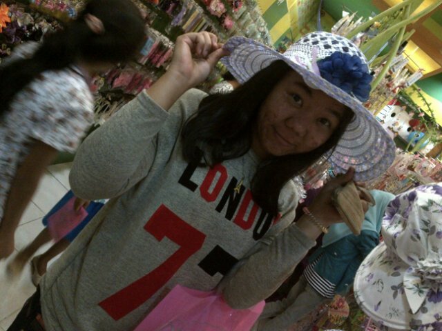 I Love U #appap #eomma #oppa saranghae @ActorLeeMinHo @special1004 @Khunnie0624 @OlgaSyahputra82 #narshaa♠ #khuntoriacouple :)