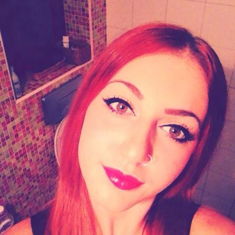 kayla_steer's profile picture. A 17 year old , that has nothing better todo ✌️