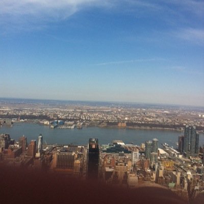 Sam10657422's profile picture. 