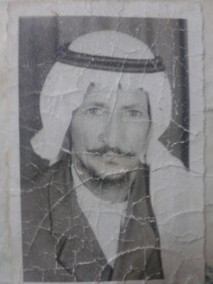 ‏‏‏‏[حربي] ولي في قمة المجد مجلاس ،، وراسي يطول الغيم لاقلت [حربي]،، نعم يحق لي الفخر ورافع الراس .. مادام درب العز والطيب دربي ... المدينة المنورة .. الاكحل