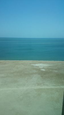 ‏بالأخلاق نرتقي