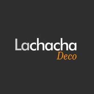 La ChaChaDeco es un lugar donde entre pedazos de telas, hilos,madera, se desata nuestra creatividad haciendo sillones con la técnica patchwork y restauraciones.