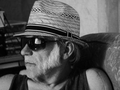 7thSignals's profile picture. Ex Scaley retired - now 1 of great unwashed. Musical tastes Hendrix through most hard rock. Long suffering Toon fan