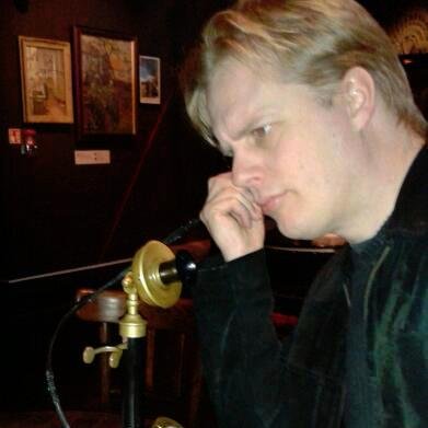 Host of @improvlondon podcast. Improviser. Online Content Creator. Tutor. Tabletop roleplayer.