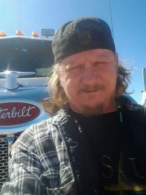 Born again Christian since 1986 born in Texas in 1969. Served his country and now serves the Lord. A truck driver since 1997 and now lives in midwest.