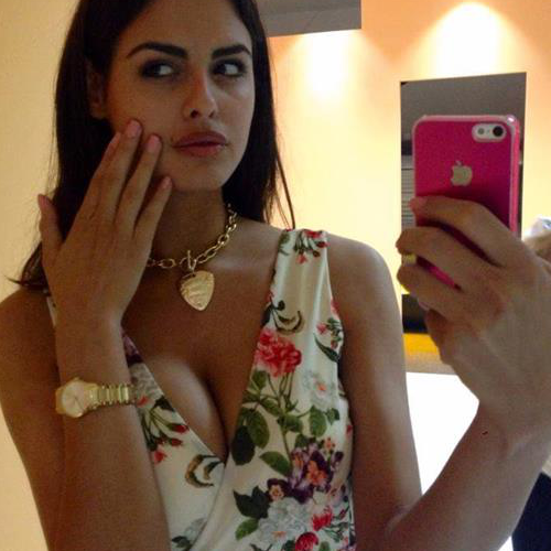 pezperhat's profile picture. 