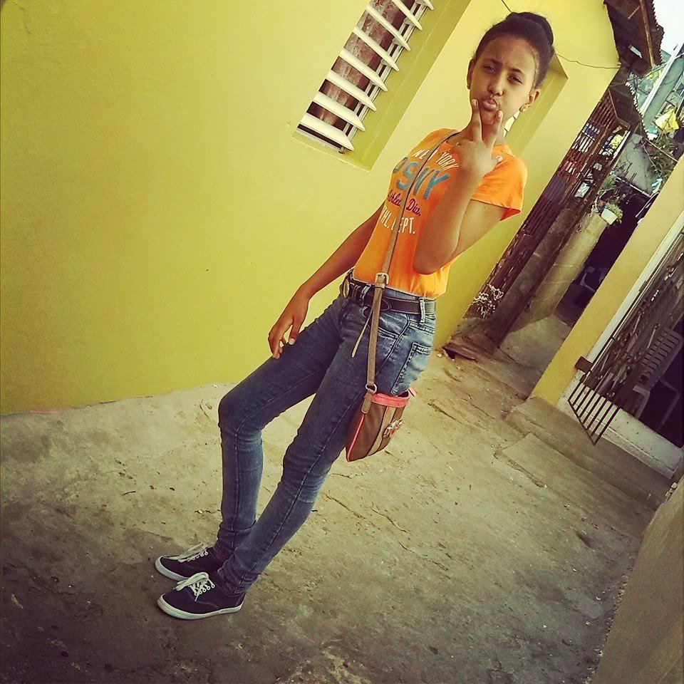 ziclalis100's profile picture. ahhh la razon por la que tu esposo tah contento eh instagram ziclalisvillar