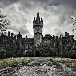 Welcome To Rosebush asylum, where bad behavior WILL be punished. Ariana is currently the only admin. @/DM to Audition