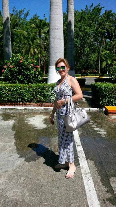 Nellybeth24's profile picture. 