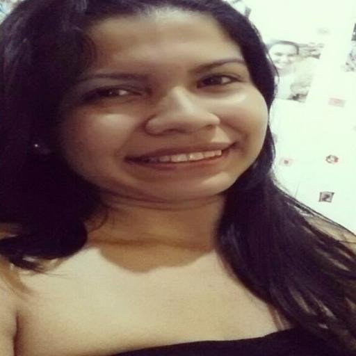 RehnataPaes's profile picture. 