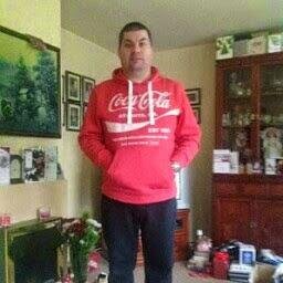 mikeandchris12's profile picture. 