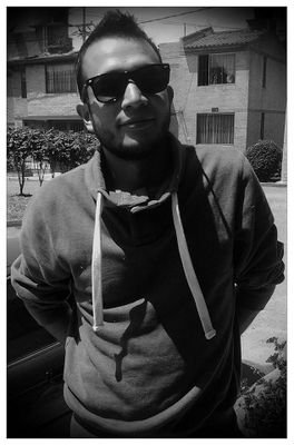 javyero90's profile picture. 