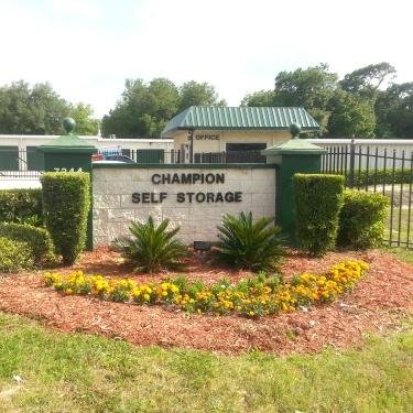 Self-Storage, Warehouse Rentals, Boxes and Packing Supplies