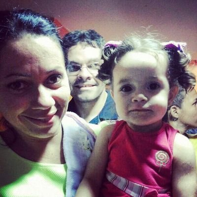 Feliz, graças a Deus!!!