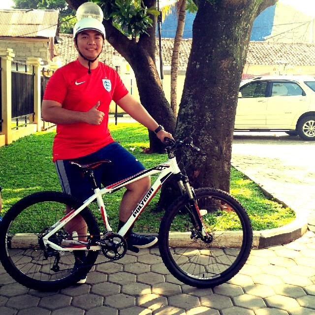 aluysiusrico's profile picture. 