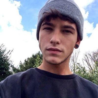 cranky_s's profile picture. ✌