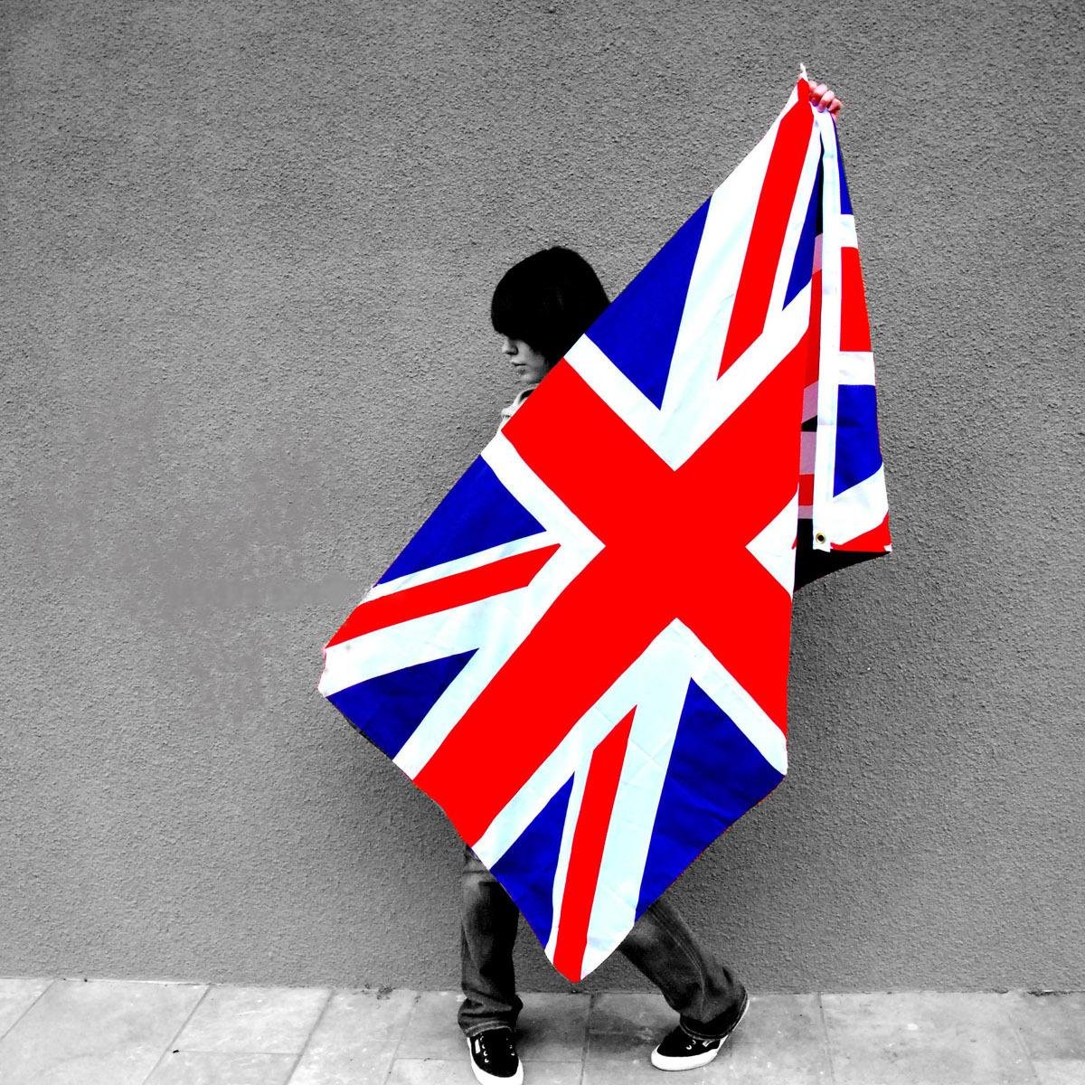 #Britishjournalists is the twitter collective of British journalists and media outlets.