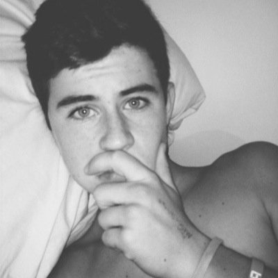 frickmeeemendes's profile picture. could you please follow @fuckyeashawn it would mean the world. Turn her notifications on and ask for a dm to 7/12, justin and grant :)