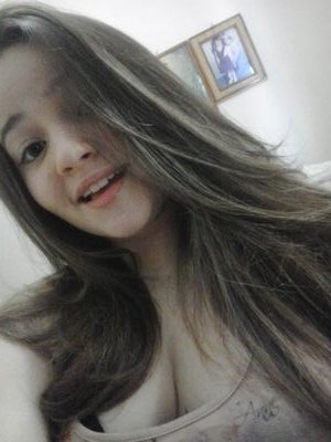 Brasileira, Nordestina, apaixonadas por livros,Cristã e Feliz muito Feliz