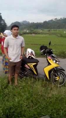 misbachHL's profile picture. Hay..!! Stalk'ers.. :D♥mom&dad&fam..♥yunita octaviani:* , viscaBarca.! YPSfc#19 .