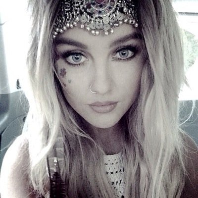 follow her pls : @annaduhaut