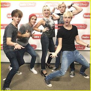 @officialR5 are the best! Love them so much!
