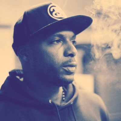 AR_Aziz14's profile picture. 