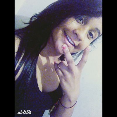 Uma coisa que amo: Pessoas que me amam do jeito que sou.